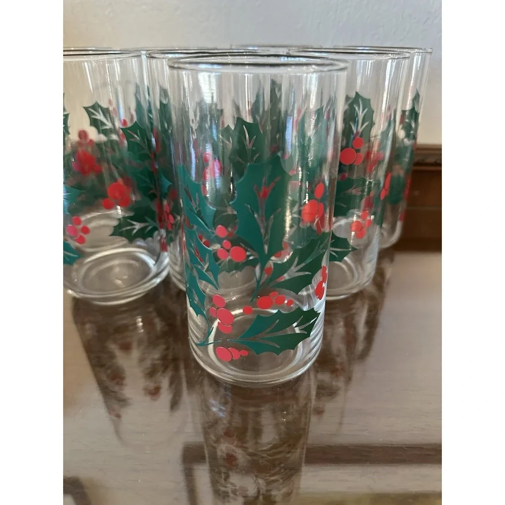 Vintage‎ Indiana Glass Holly Berries Christmas Tumblers Holiday 16 oz Set of 8